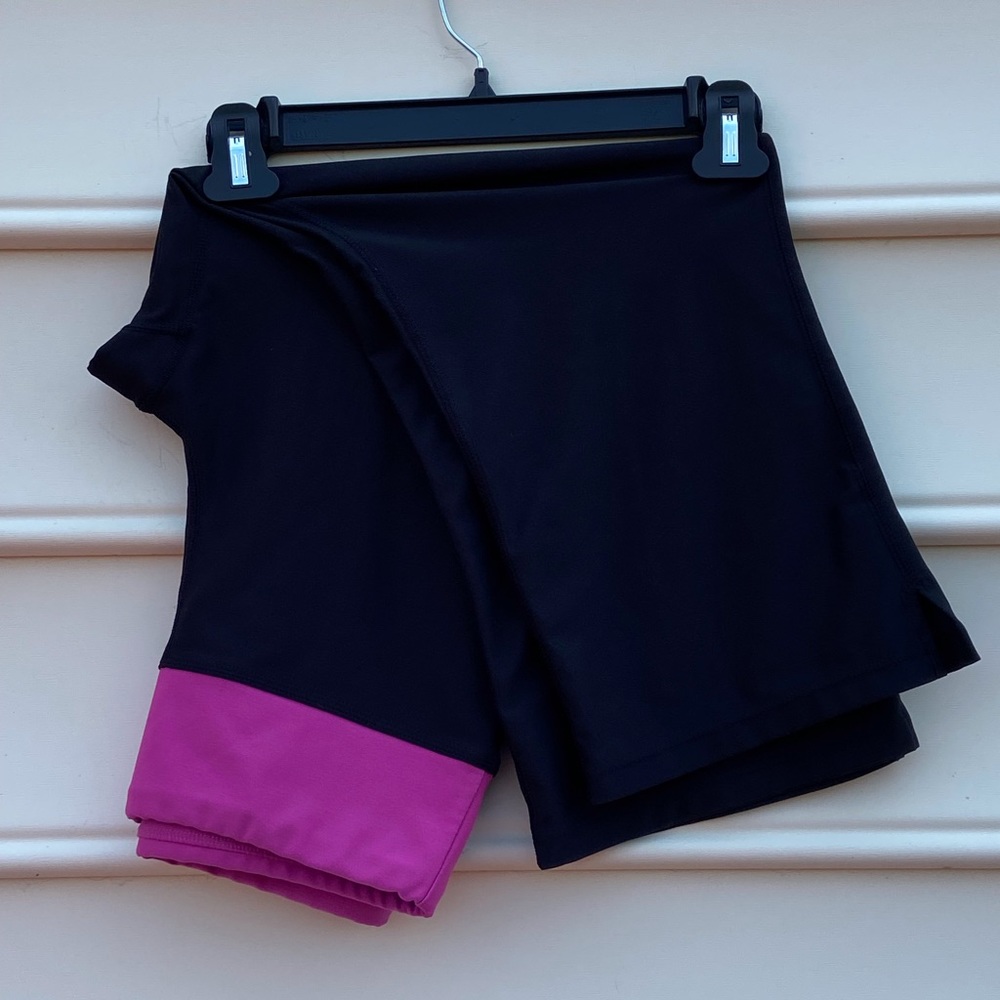 Nike yoga pants size XS ( 0-2). - Picture 13 of 16
